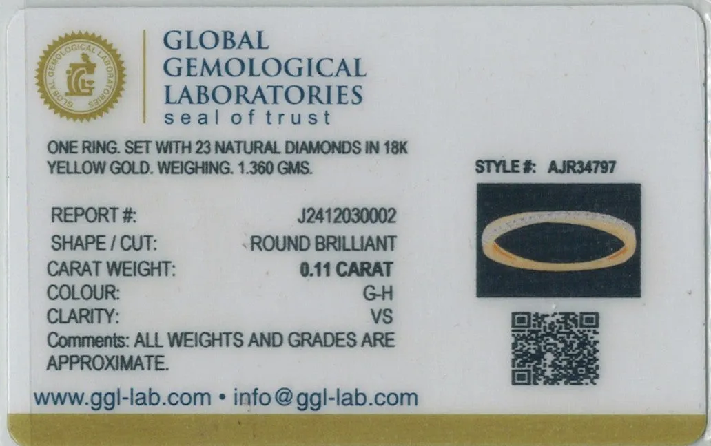 Sparkling Sophisticated 18K Gold   Diamond Band
