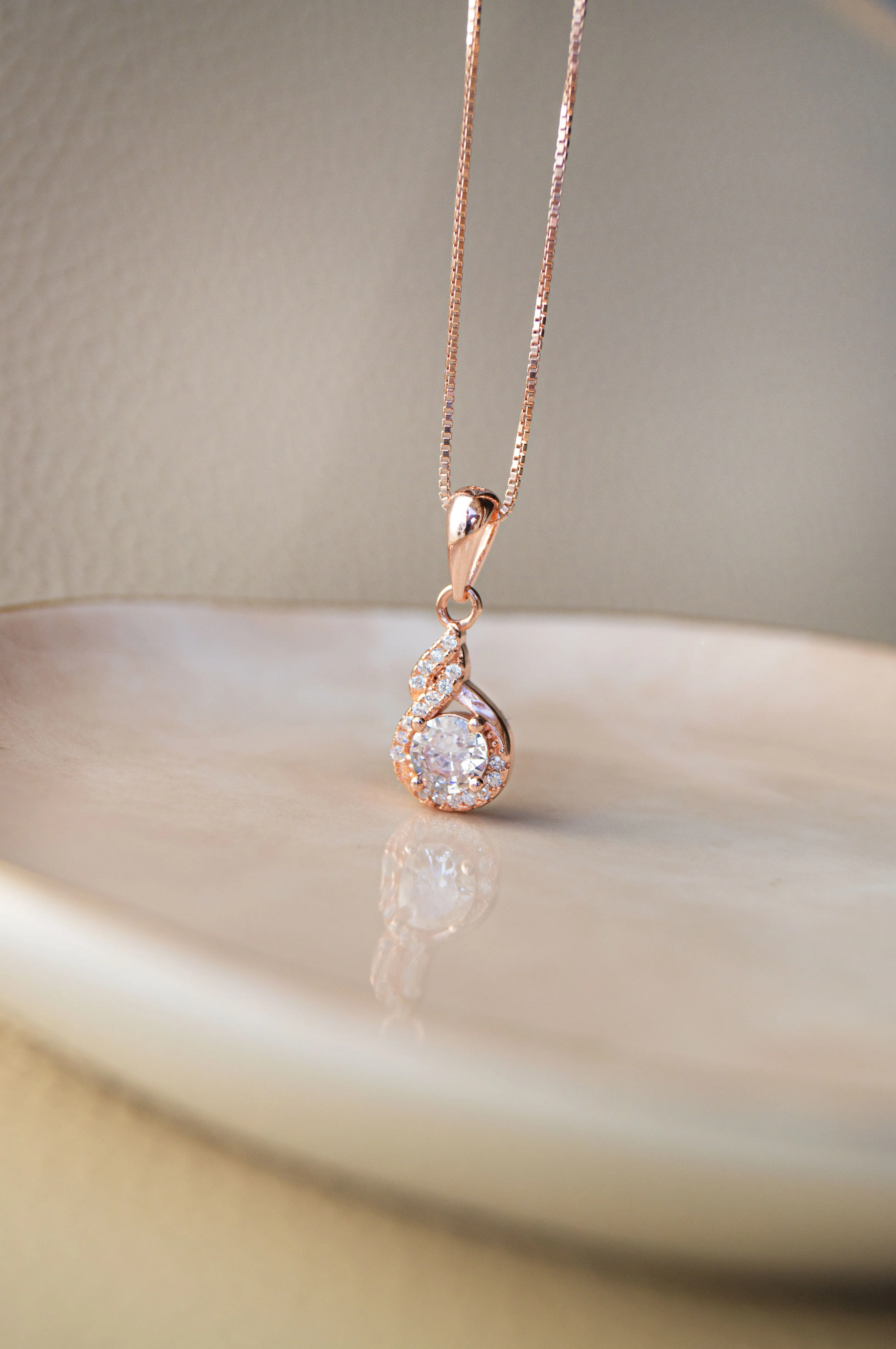 Stellar Solitaire Sterling Silver Pendant Set
