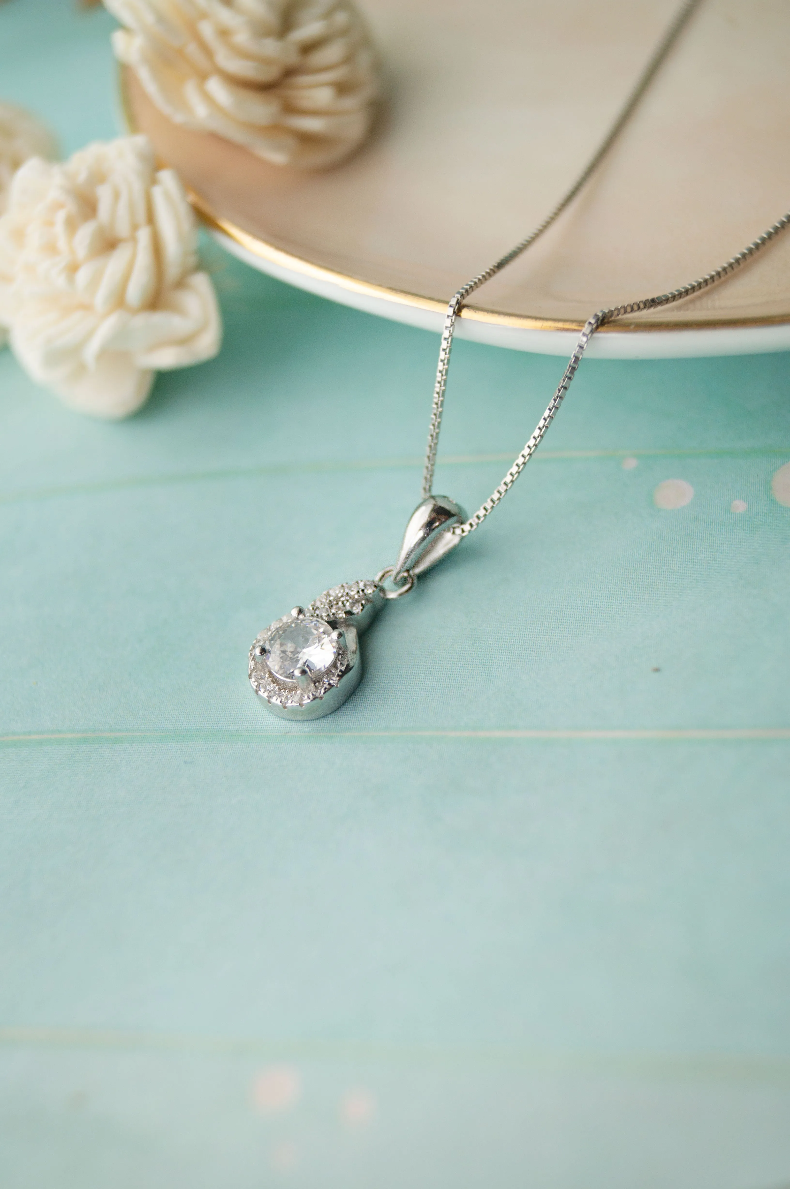 Stellar Solitaire Sterling Silver Pendant Set