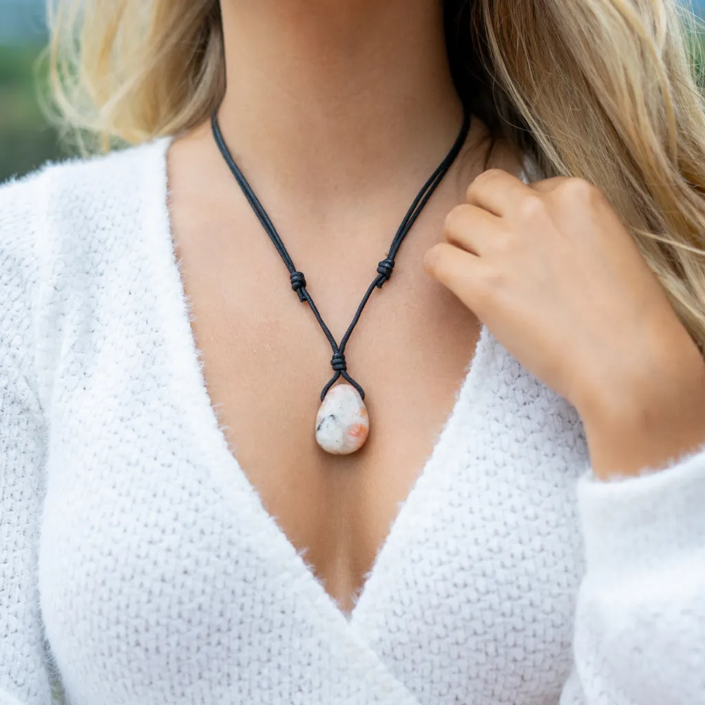 Sunstone Glow Necklace | Radiant Confidence – Luck Strings