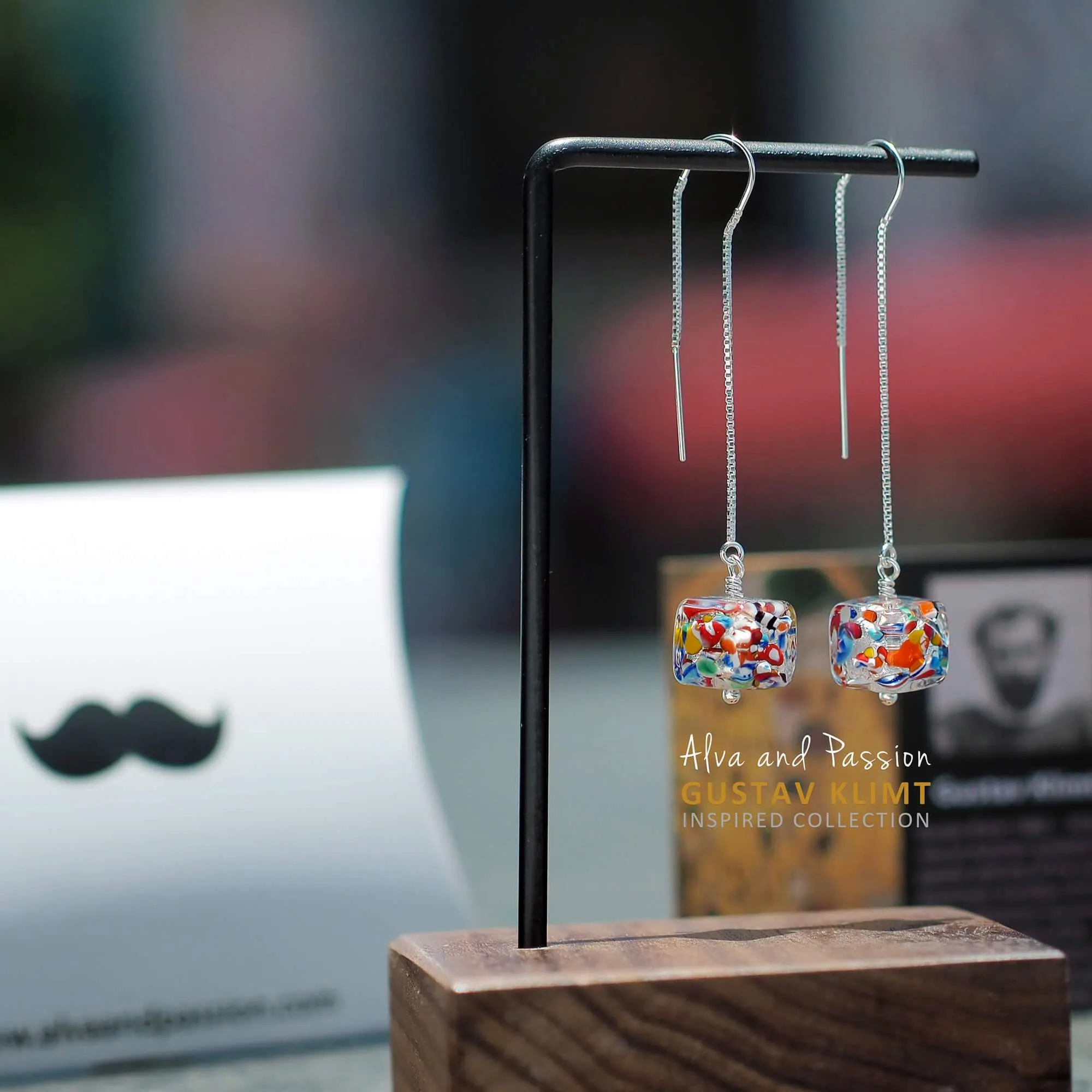 The Kiss Gold Square Dangle Earrings