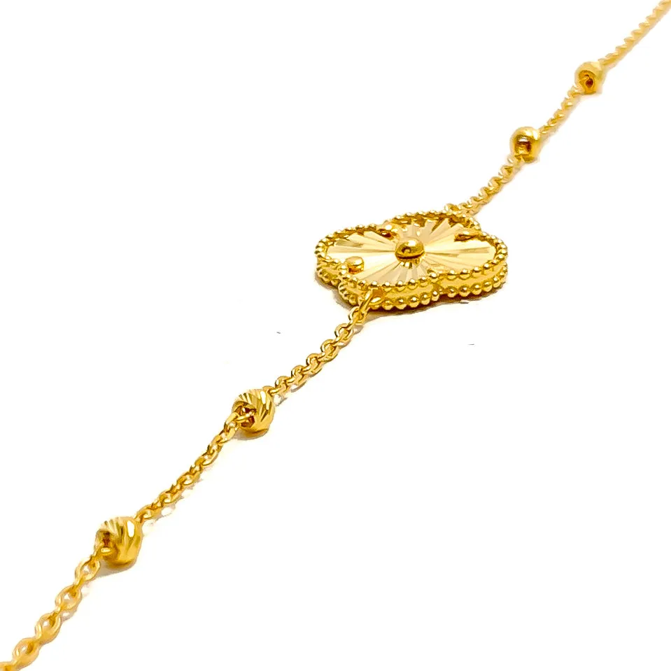 Trendy Ethereal 21k Gold Clover Bracelet