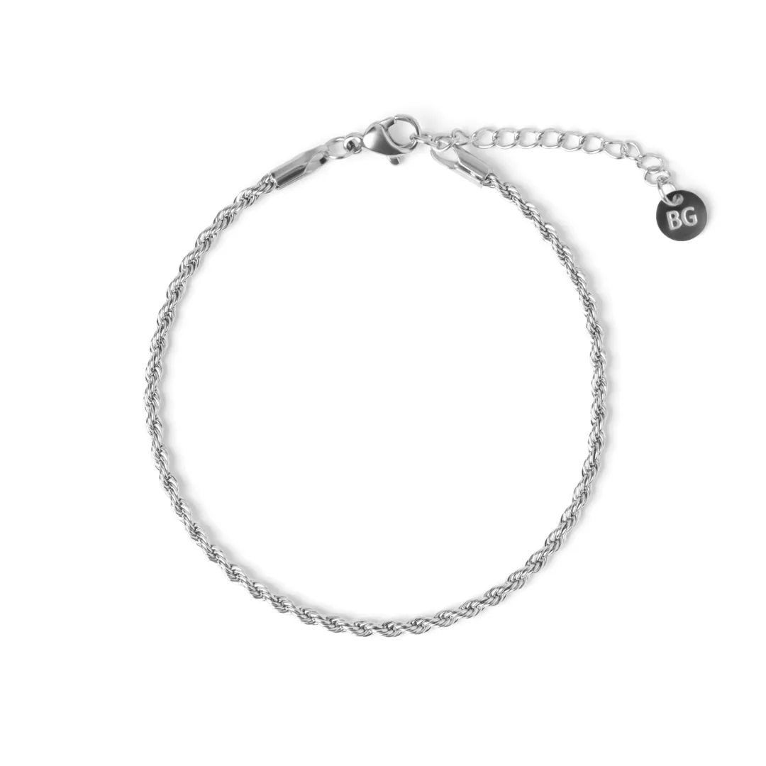 Twisted Rope Bracelet: Elegant Wrist Adornment