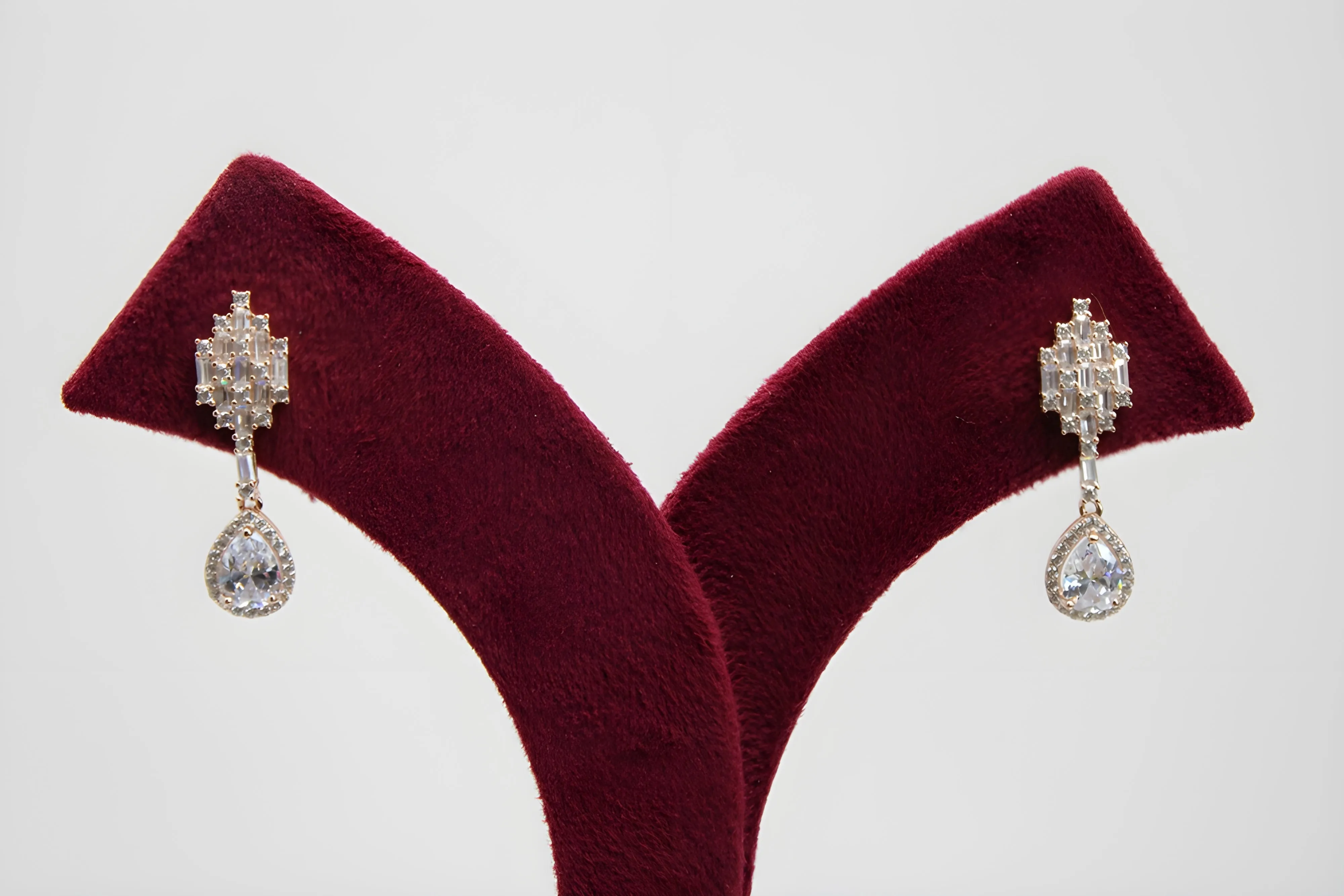 VeeLux Premium Silver Sparkle Earrings