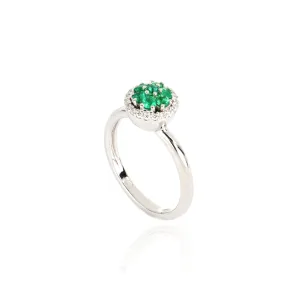 White Gold Ring With Emeralds And Diamonds